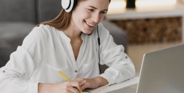 CENTRO DE IDIOMAS JOVEN: 3.800 NUEVOS ESTUDIANTES COMIENZAN SUS CLASES