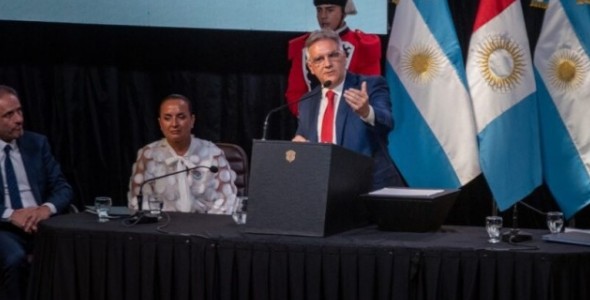 SESIÓN INAUGURAL 147° PERIODO LEGISLATIVO: DISCURSO DEL GOBERNADOR MARTÍN LLARYORA