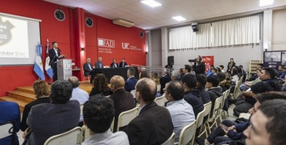 CÓRDOBA LANZÓ LA SEDE CAPITAL DEL DIPLOMADO EN SEGURIDAD Y CONVIVENCIA PARA GUARDIAS LOCALES