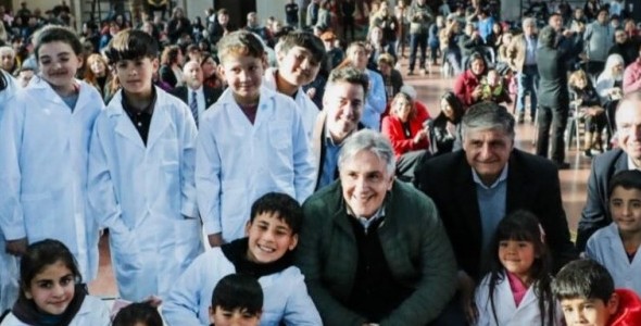 LLARYORA ANUNCIÓ OBRAS Y APORTES PARA LA COMUNIDAD DE COSQUÍN