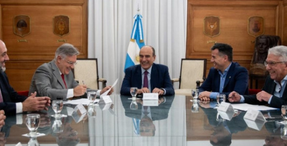 LLARYORA FIRMÓ CON FRANCOS EL ACUERDO PARA REACTIVAR LA OBRA PÚBLICA NACIONAL EN LA PROVINCIA
