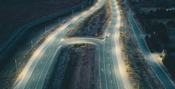 YA ESTÁ ILUMINADA LA RUTA C45 ENTRE LA BAJADA DE LAS ALTAS CUMBRES Y LA AUTOPISTA A CARLOS PAZ