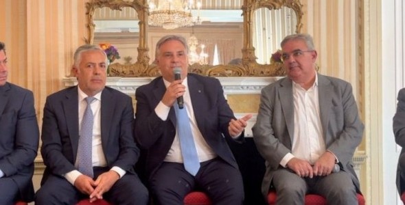 LLARYORA EN EL COUNCIL OF THE AMERICAS: “ES EL MOMENTO DE PONERSE LA CAMISETA DE ARGENTINA”