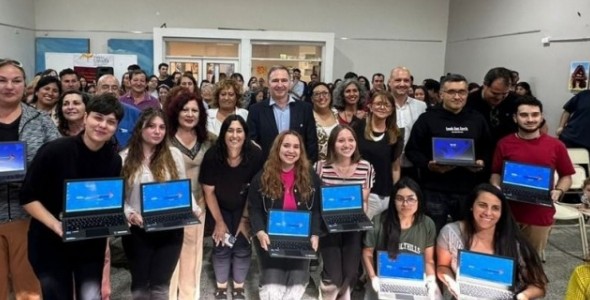 TECNOPRESENTE, UN PROGRAMA QUE TRANSFORMA EL APRENDIZAJE EN LAS ESCUELAS