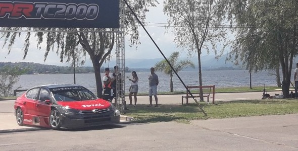 El Súper TC 2000 realizó su lanzamiento en Carlos Paz 