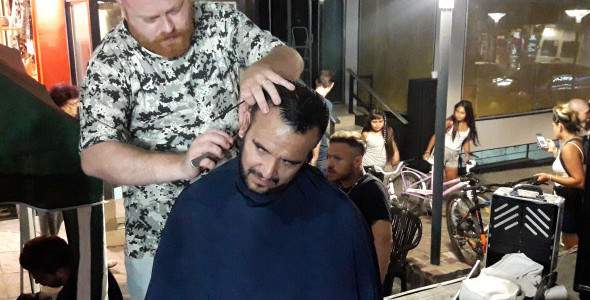 Realizarán una maratón de peluqueros solidarios por el Hospital Municipal