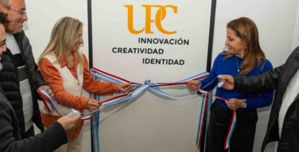 NUEVO LABORATORIO INFORMÁTICO PARA LA UNIVERSIDAD PÚBLICA EN TRASLASIERRA