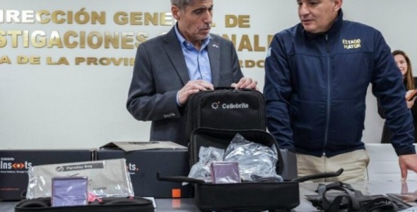 LA POLICÍA SUMA TECNOLOGÍA ISRAELÍ PARA DESBLOQUEAR Y ANALIZAR TELÉFONOS DE ALLANAMIENTOS