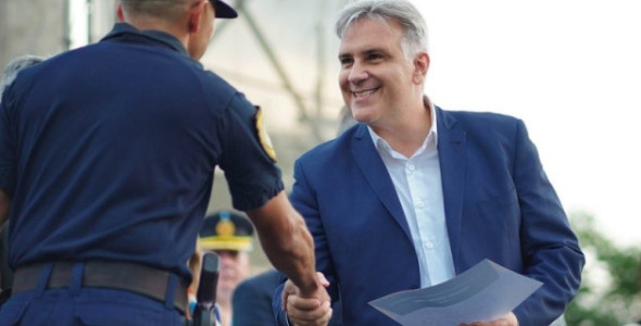 FUERTE APOYO DE LLARYORA A LA POLICÍA DE CÓRDOBA EN LA LUCHA CONTRA LA DELINCUENCIA