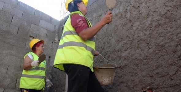 LA PROVINCIA HOMOLOGÓ ACUERDOS QUE FAVORECEN LA INCORPORACIÓN DE MUJERES AL SECTOR DE LA CONSTRUCC