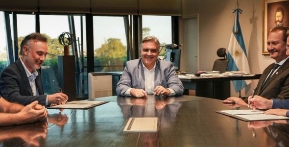 LA PROVINCIA Y BANCOR ACORDARON CON LOS COMERCIANTES PLANES DE FINANCIACIÓN CON TARJETA CORDOBESA