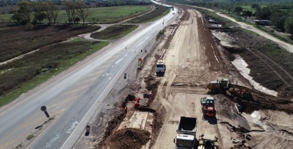 CIRCUNVALACIONES, AUTOVÍAS Y RUTAS ESTRATÉGICAS: LA PROVINCIA PROFUNDIZA SU INVERSIÓN VIAL