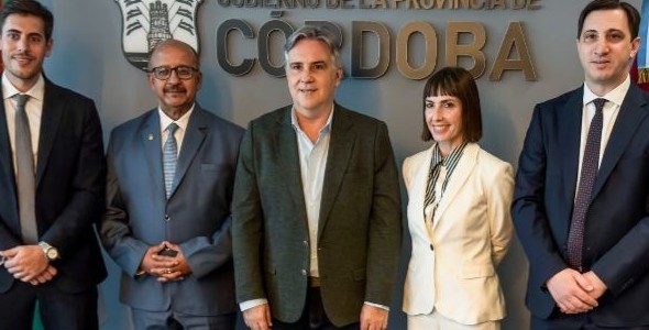 LLARYORA RECIBIÓ AL EMBAJADOR DE LA INDIA