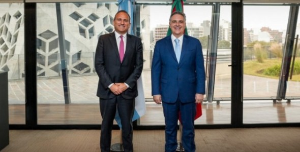 LLARYORA RECIBIÓ AL EMBAJADOR DE PORTUGAL EN ARGENTINA