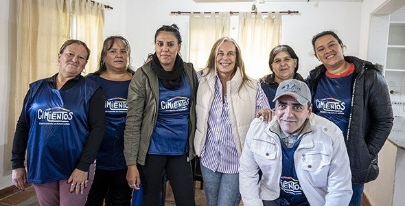 PROGRAMA CIMIENTOS: OTRA CASA RENOVADA PARA CRECER CON DERECHOS Y CON AUTONOMÍA