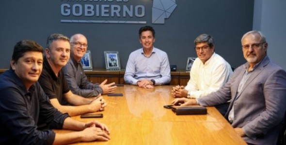 CALVO RECIBIÓ A LAS AUTORIDADES DEL FORO DE INTENDENTES DEL RADICALISMO