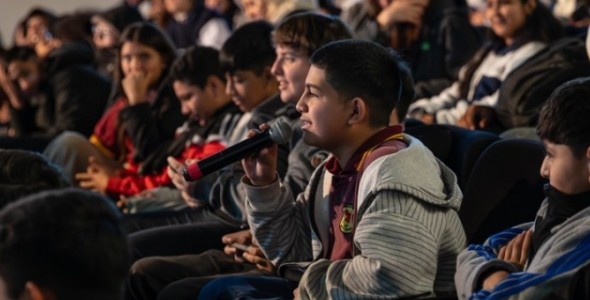 RE-CONVERSAR REUNIÓ A MÁS DE 400 ESTUDIANTES PARA FORTALECER EL COMPROMISO AMBIENTAL