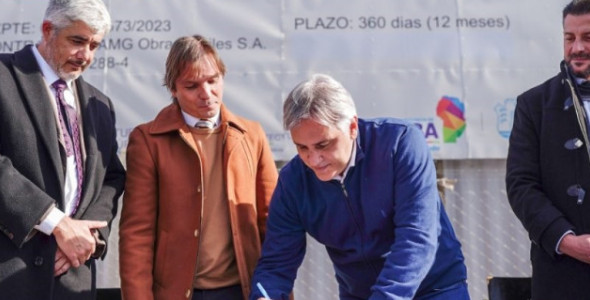 BELL VILLE: LLARYORA FIRMÓ EL CONTRATO QUE DA INICIO A LA CONSTRUCCIÓN DEL NUEVO HOSPITAL REGIONAL