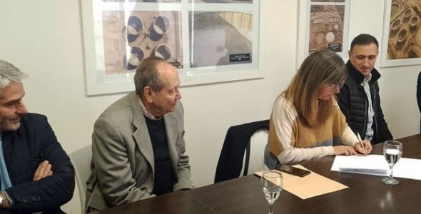 MELO: LA PROVINCIA LICITA OBRA DE SANEAMIENTO