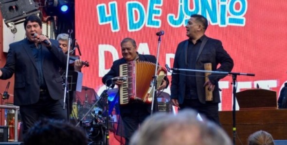 CON ESPECTÁCULOS AL AIRE LIBRE, ASÍ SE VIVE EL DÍA DEL CUARTETO EN LA PEATONAL DE CÓRDOBA