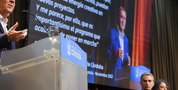 SCHIARETTI PIDIÓ DESTINAR EL 2% DEL PIB A CIENCIA Y TECNOLOGÍA