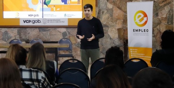 PROGRAMA DE EMPLEO INDEPENDIENTE: CURSO DE GESTIÓN EMPRESARIAL PARA EMPRENDEDORES LOCALES