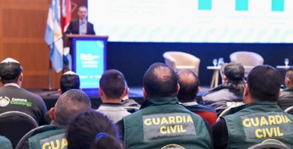 400 AGENTES DE SEGURIDAD CIUDADANA SE CAPACITARON EN SALUD MENTAL