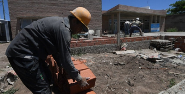 LA PROVINCIA YA TRANSFIRIÓ A MUNICIPIOS Y COMUNAS MÁS DE 3.300 MILLONES PARA MANTENIMIENTO DE EDIF