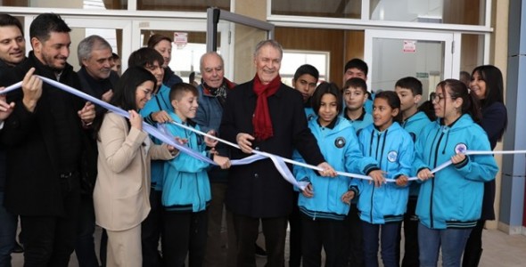 RÍO TERCERO: SCHIARETTI INAUGURÓ EL EDIFICIO DE UNA NUEVA ESCUELA PROA