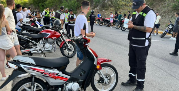 IMPORTANTES OPERATIVOS DE CONTROL VEHICULAR EN LA CIUDAD