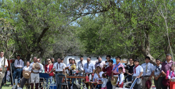 JINETEADA Y FESTIVAL DE DESTREZAS GAUCHAS