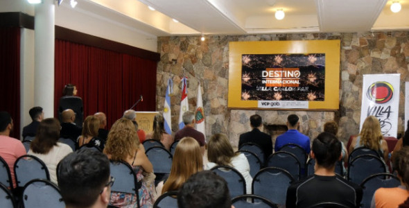 VILLA CARLOS PAZ DESTINO INTERNACIONAL COMENZARON LAS CAPACITACIONES GRATUITAS