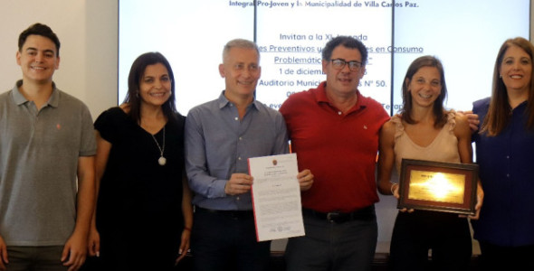 RECONOCIMIENTO POR LOS 15 AÑOS DEL CENTRO TERAPÉUTICO INTEGRAL PRO-JOVEN