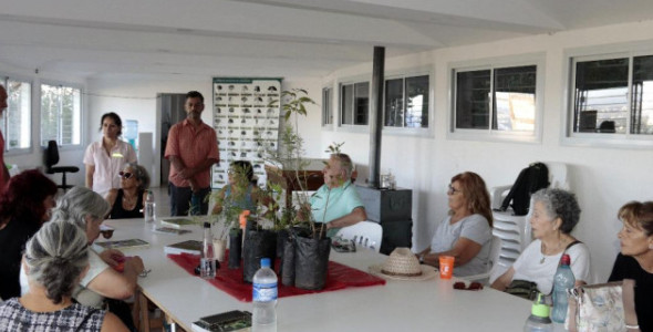 LOS ADULTOS MAYORES DEL PROGRAMA “VIDA ACTIVA Y SALUDABLE” VISITARON EL AULA AMBIENTAL