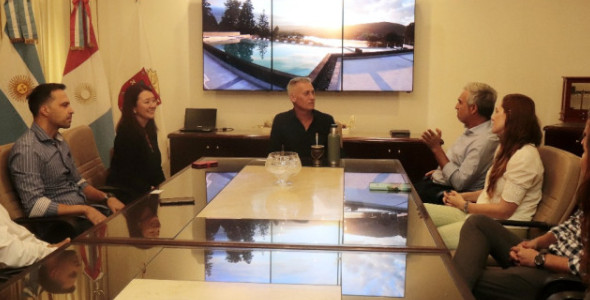VILLA CARLOS PAZ RECIBIÓ UNA DELEGACIÓN DE LA EMBAJADA DE COLOMBIA