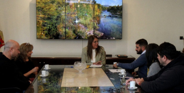 EL MUNICIPIO ENTREGÓ AYUDA ECONÓMICA A LA BIBLIOTECA JOSÉ H. PORTO