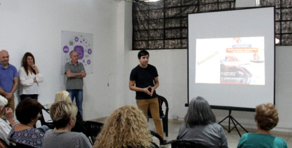 FINALIZÓ EL CURSO GESTIÓN ADMINISTRATIVA Y CONTABLE PARA CENTROS VECINALES Y SE ENTREGARON CERTIFI