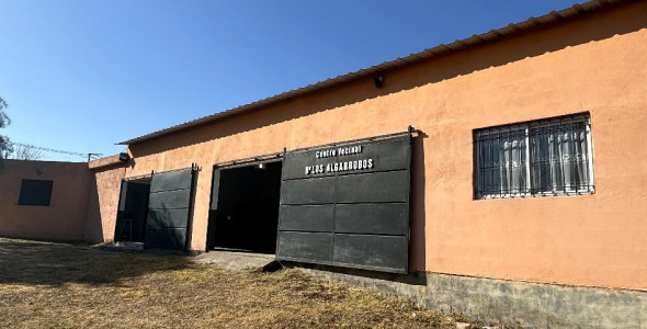 RECORRIDO POR OBRAS QUE SE REALIZARON EN CENTRO VECINAL LOS ALGARROBOS CON EL SUBSIDIO MUNICIPAL