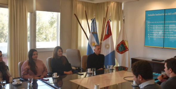 EL INTENDENTE ESTEBAN AVILÉS RECIBIÓ A INVESTIGADORES DE LA U.N.C. QUE PRESENTARON UN ESTUDIO BATI