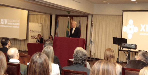 MÁS DE 280 INSCRIPTOS PARTICIPARON DEL ENCUENTRO DE INVESTIGACIÓN Y CONGRESO SOCIEDAD  ARGENTINA D