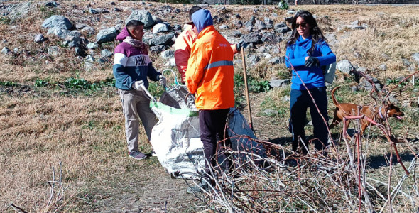 SE DESARROLLÓ UNA NUEVA JORNADA DE LIMPIEZA DE COSTAS EN EL DISTRITO ESTE