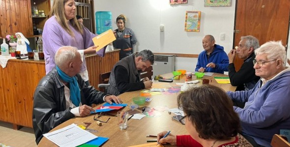 “PROYECTÁ LA BANDERA CARLOSPACENSE”: CONTINÚAN LAS VISITAS A LAS INSTITUCIONES DE LA CIUDAD