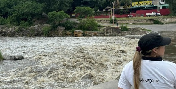 INGRESARON MÁS DE 2,5 METROS DE CRECIENTE EN LOS RÍOS DE LA CIUDAD