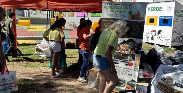 ECOCANJE DE VERANO EN LA PLAZA DE LA VILLA