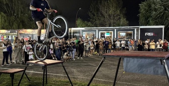 POR PRIMERA VEZ EN VILLA CARLOS PAZ: EL FAN FEST DEL MUNDIAL DE MOTOCROSS CONSOLIDA LA CIUDAD COMO D
