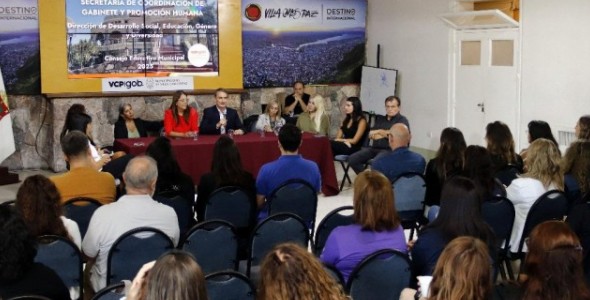 LA MUNICIPALIDAD DE VILLA CARLOS PAZ PRESENTÓ EL CONSEJO EDUCATIVO MUNICIPAL