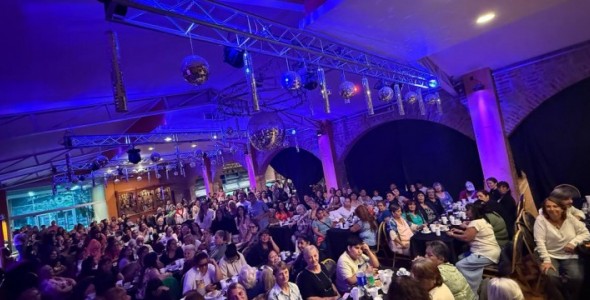 CARLOS PAZ INTELIGENTE REALIZÓ UN GRAN ACTO POR EL DÍA DE LA MUJER
