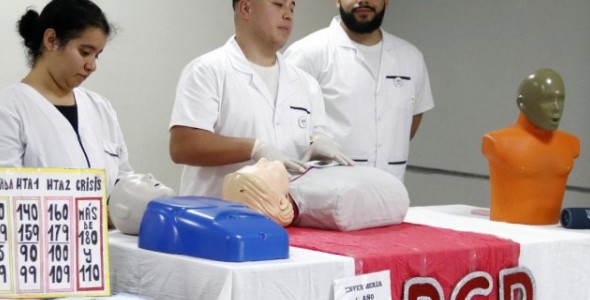 CAPACITACIÓN EN PRIMEROS AUXILIOS Y RCP EN EL ESTADIO ARENA