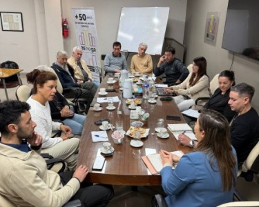 REUNIÓN ESTRATÉGICA PARA POTENCIAR EL TURISMO LOCAL: ARTICULACIÓN ENTRE SECTOR PÚBLICO Y PRIVADO
