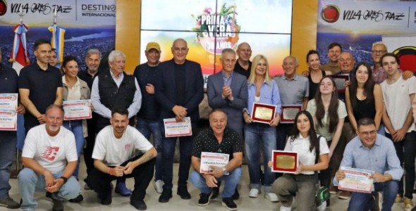 RECONOCIMIENTO EN EL MUNICIPIO A LOS PIONEROS DE LA FIESTA DE LA PRIMAVERA